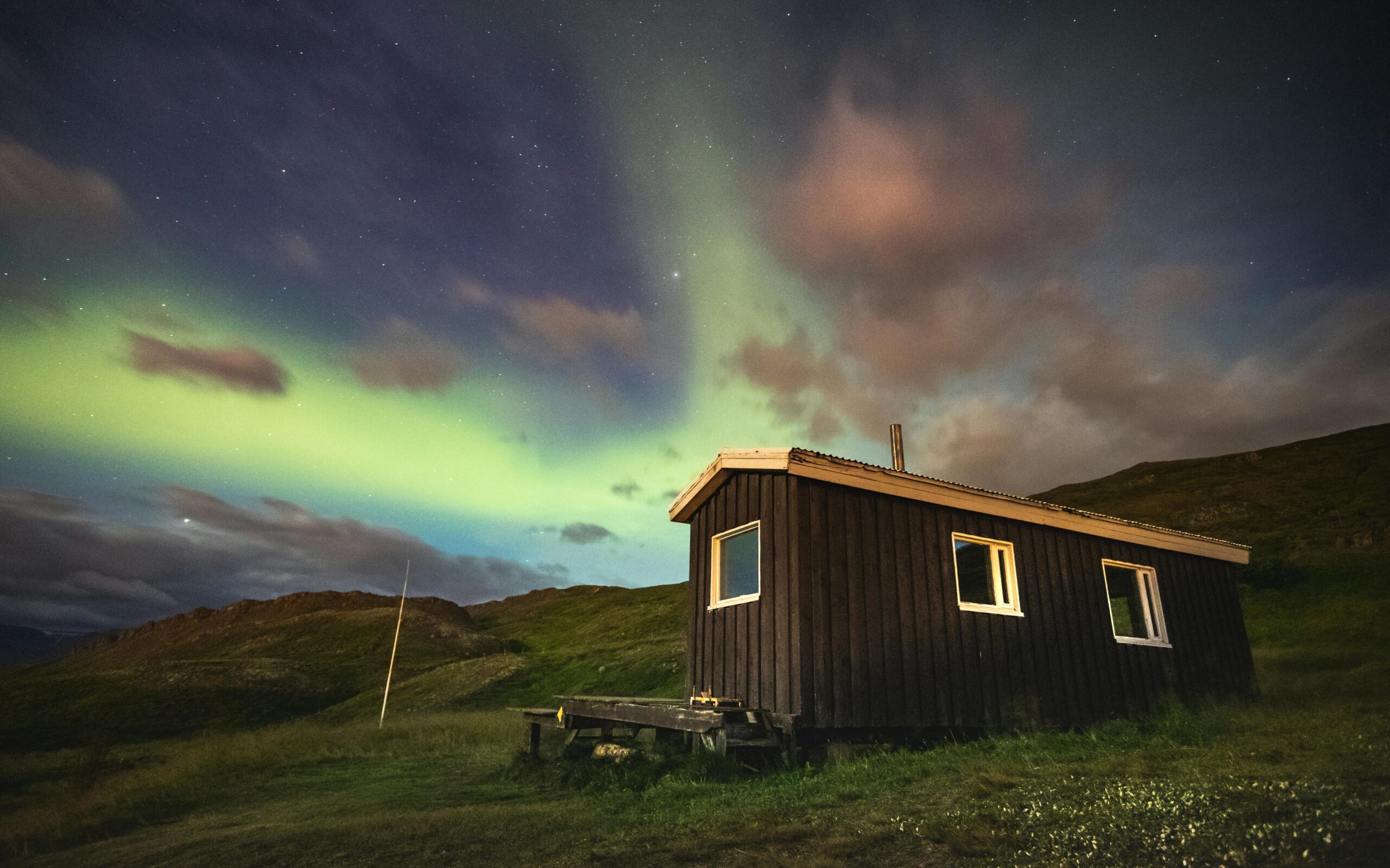 best time to see northern lights in iceland 2024