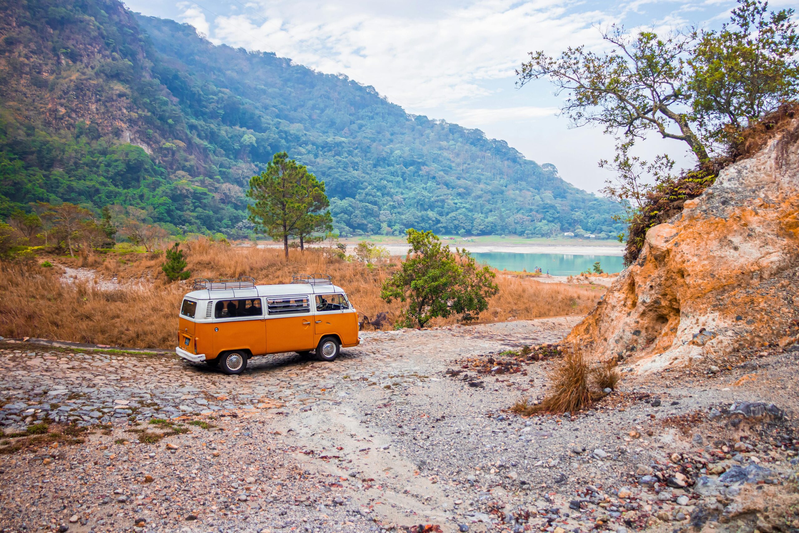 Why You Shouldn't Start a Road Trip Late at Night: A Safety Guide